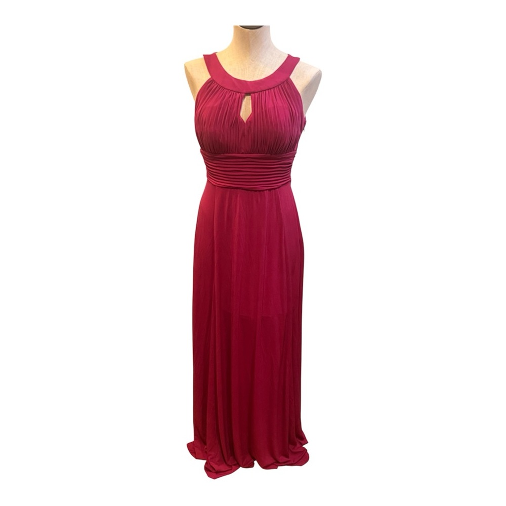 Signature by Sangria Magenta keyhole Maxi Dress size 6–summer wedding